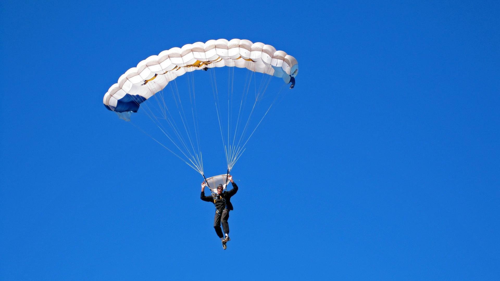 AG六连冠口号引歧义，赛事方连夜澄清传播口径